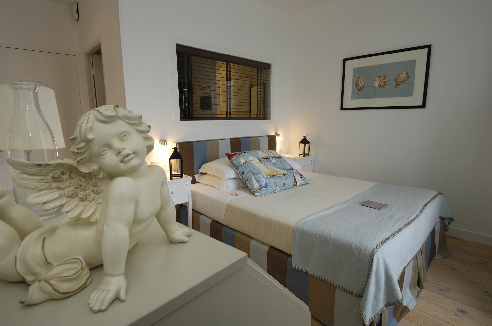 Hotel La Baie Des Anges Spa Marin ลองเดดา ภายนอก รูปภาพ
